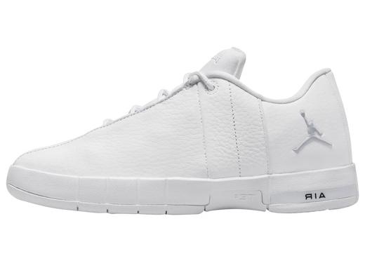 jordan team elite 2 women's