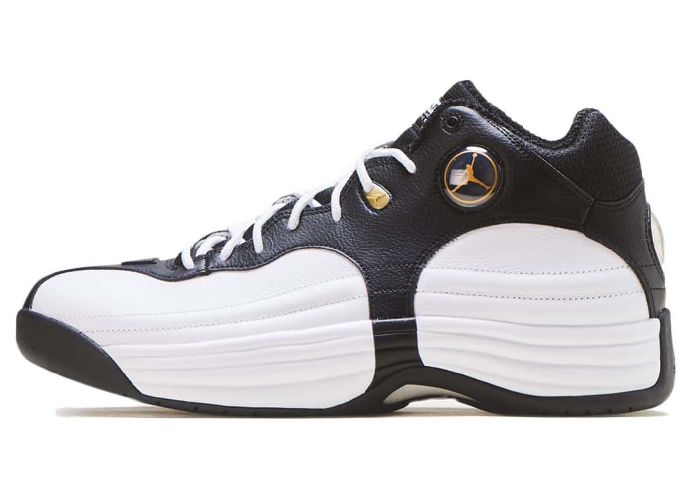 jordan jumpman team 1 black and white