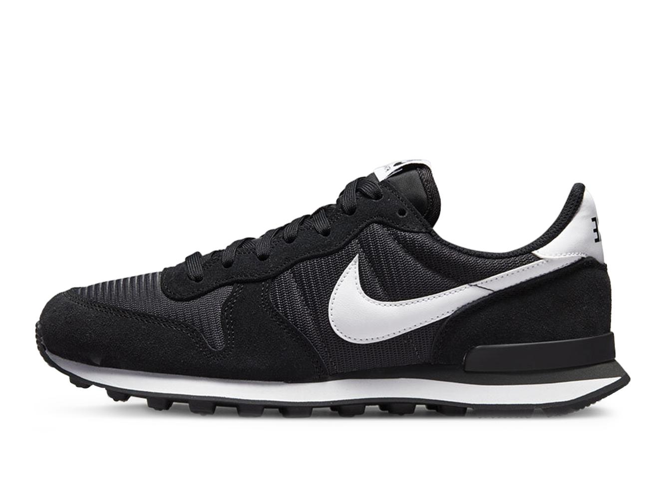 nike internationalist black friday