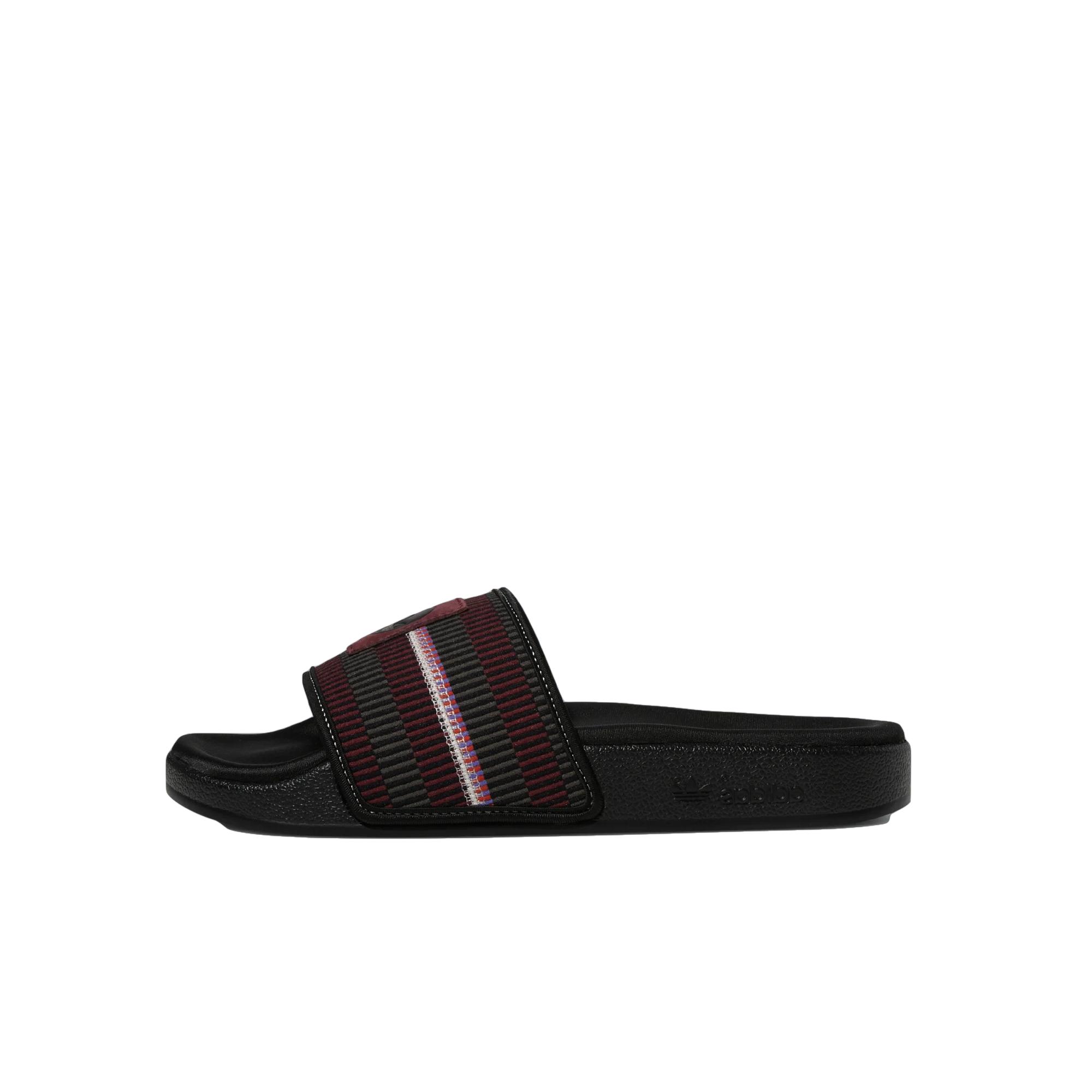 adilette