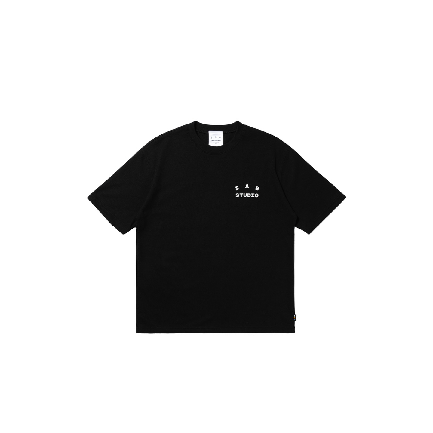 ★送料 関税込★IAB Studio★IAB Studio T-Shirt White Burgundy 아이앱 스튜디오 티셔츠 화이트 버건디 | IAB Studio | KREAM