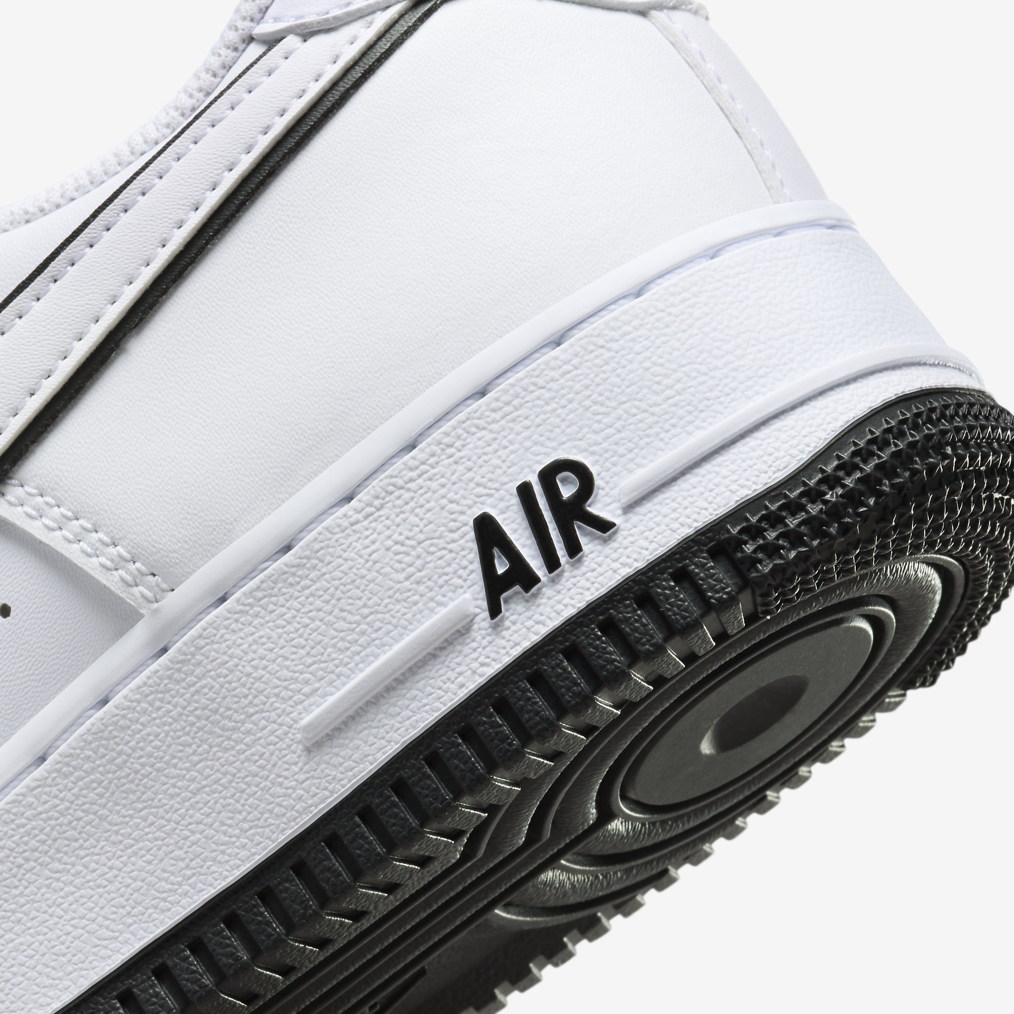nike air force 1 07 white black white