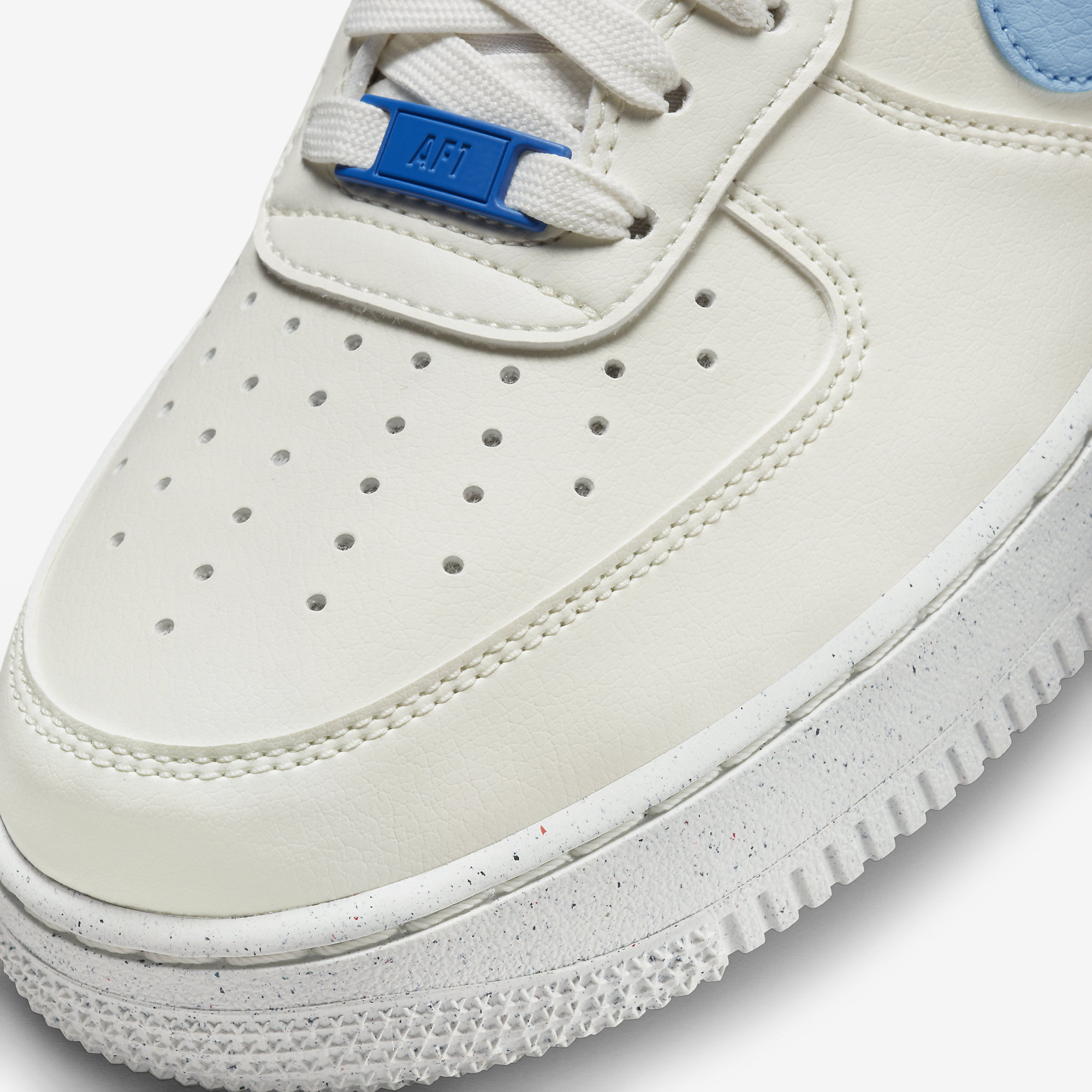 nike air force 1 lv8 blue