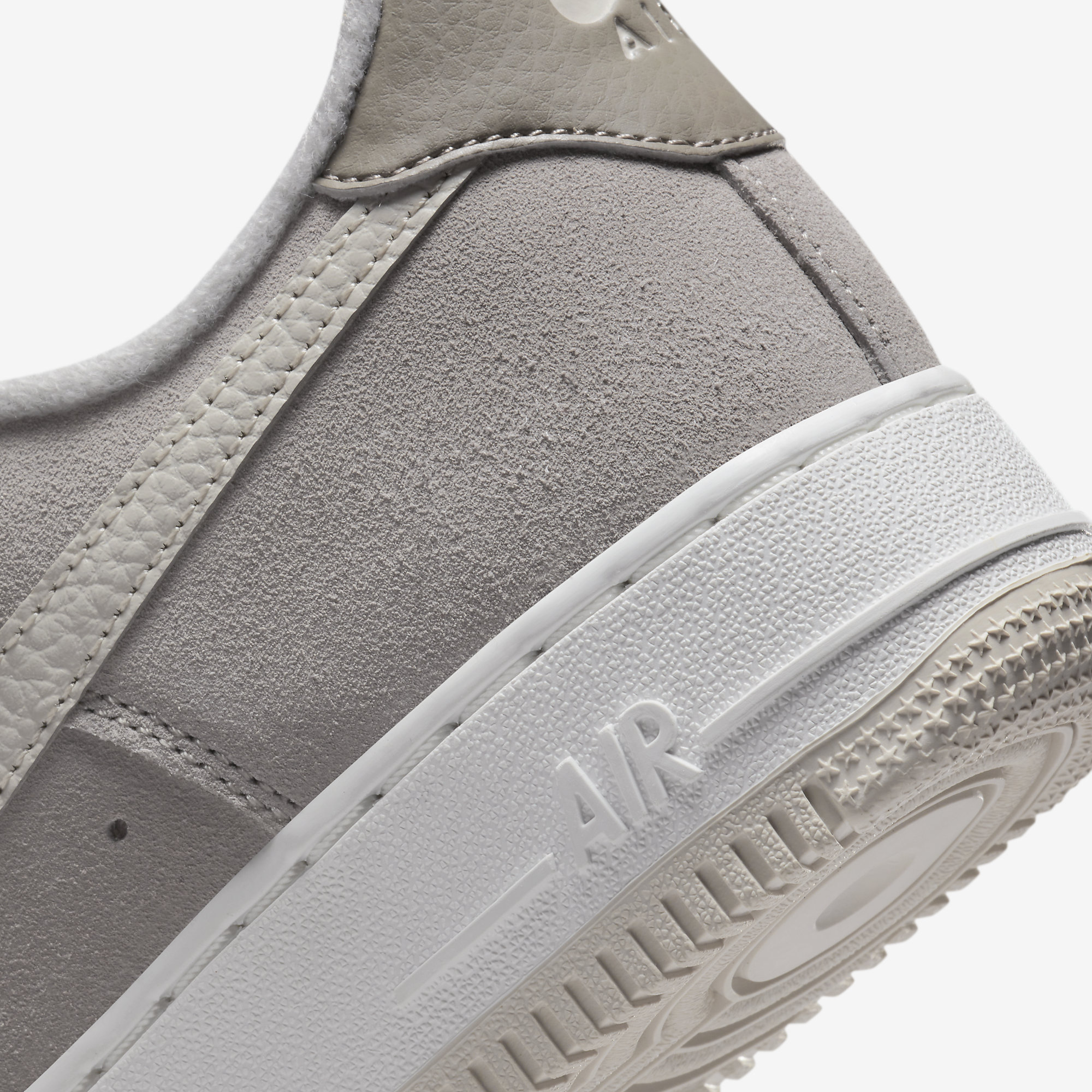 ëì´í¤ ìì´ í¬ì¤ 1 ë¡ì° ê·¸ë ì´ ì¤ì¨ì´ë FB8826-001 | NIKE - ìíë¼ì´ì¦