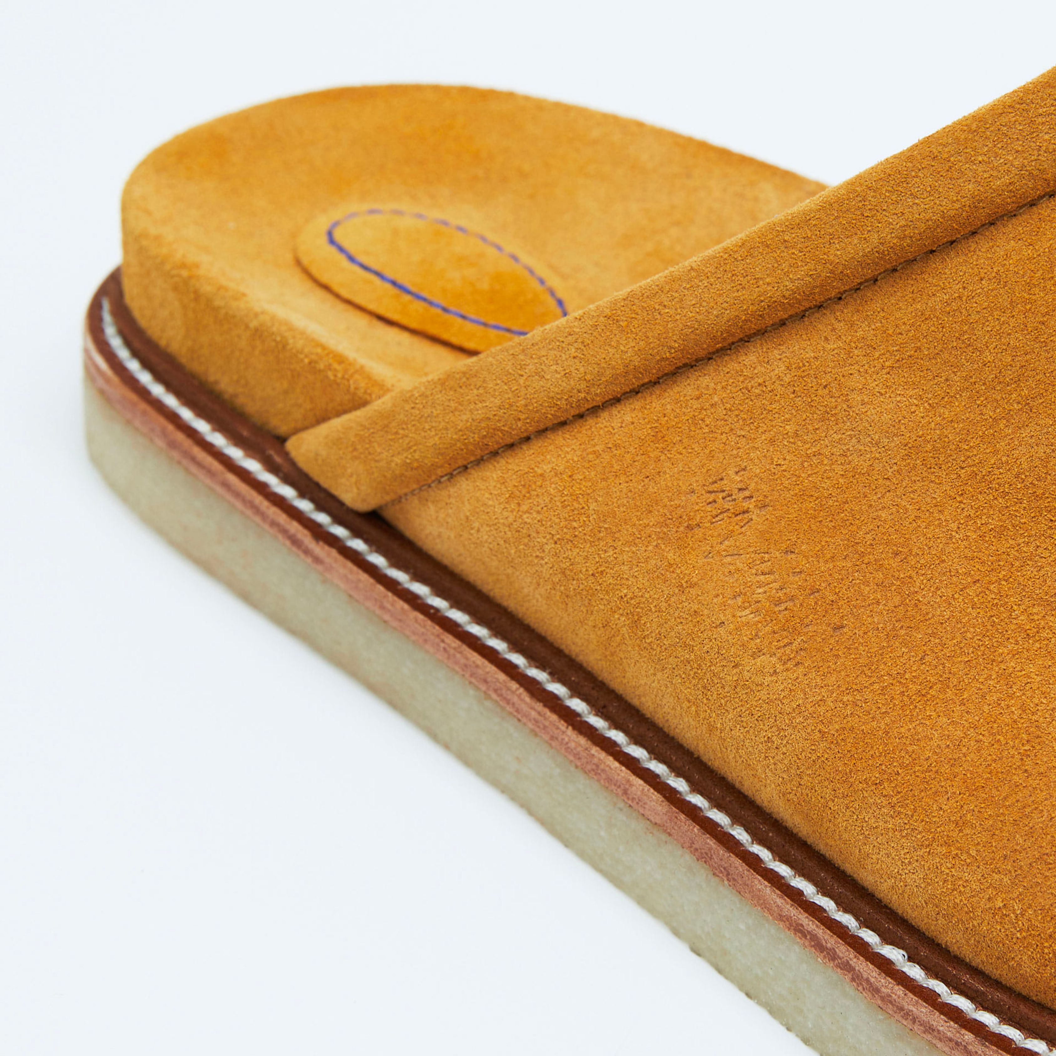 【関税込み】ADER error イエロー Curve Sabot 02 クロッグ ADER errorのイエロー Curve Sabot 02 クロッグがセール中