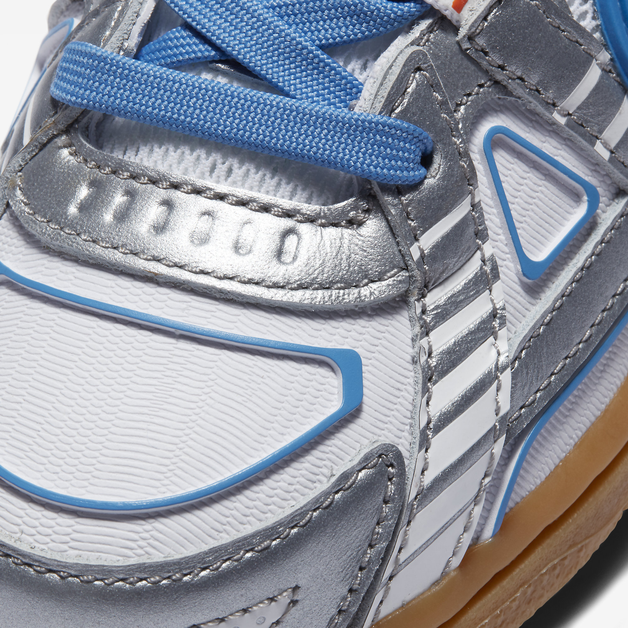 ëì´í¤ X ì¤ííì´í¸ ìì´ ë¬ë² ë©í¬ ì ëë²ìí° ë¸ë£¨ PS CW7410-100 - ìíë¼ì´ì¦