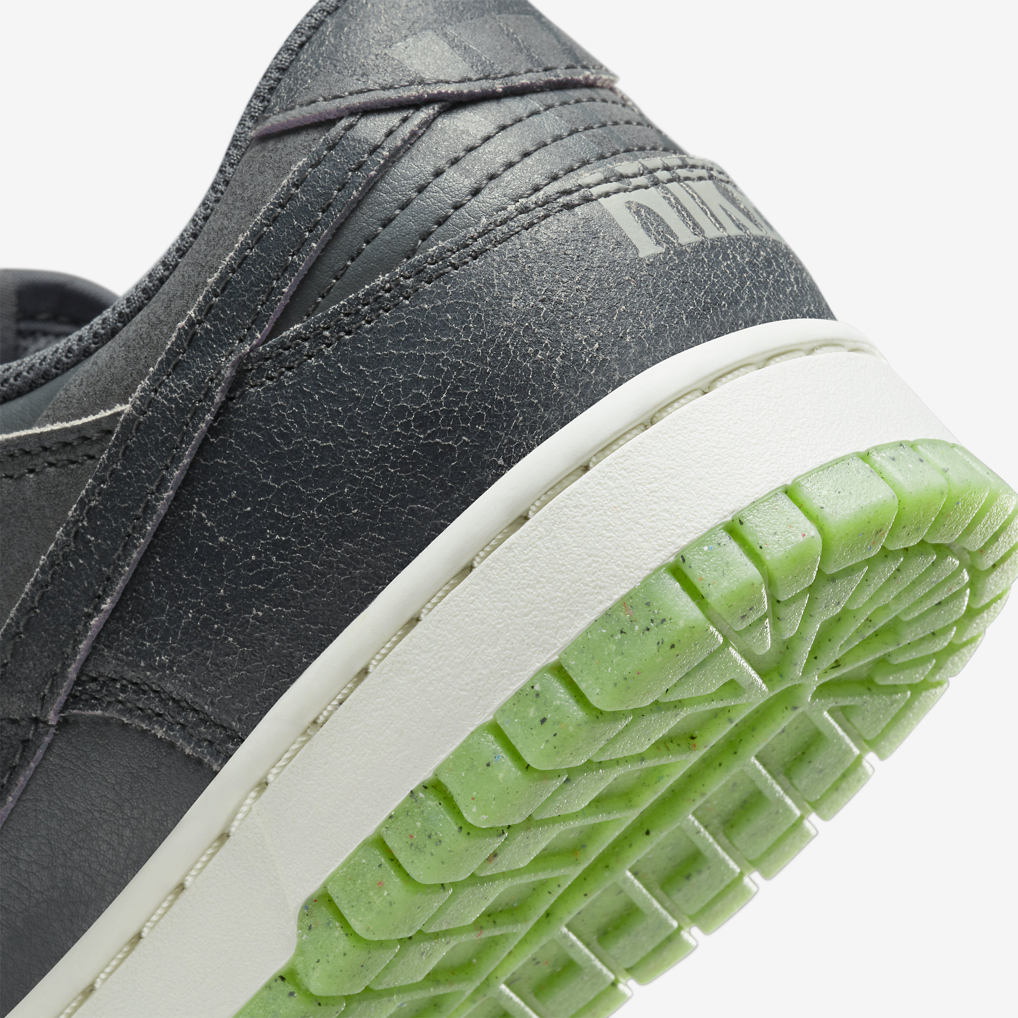 Nike Dunk Low Iron Grey/Phantom-Scream Green DQ7681-001 â KD10SALE