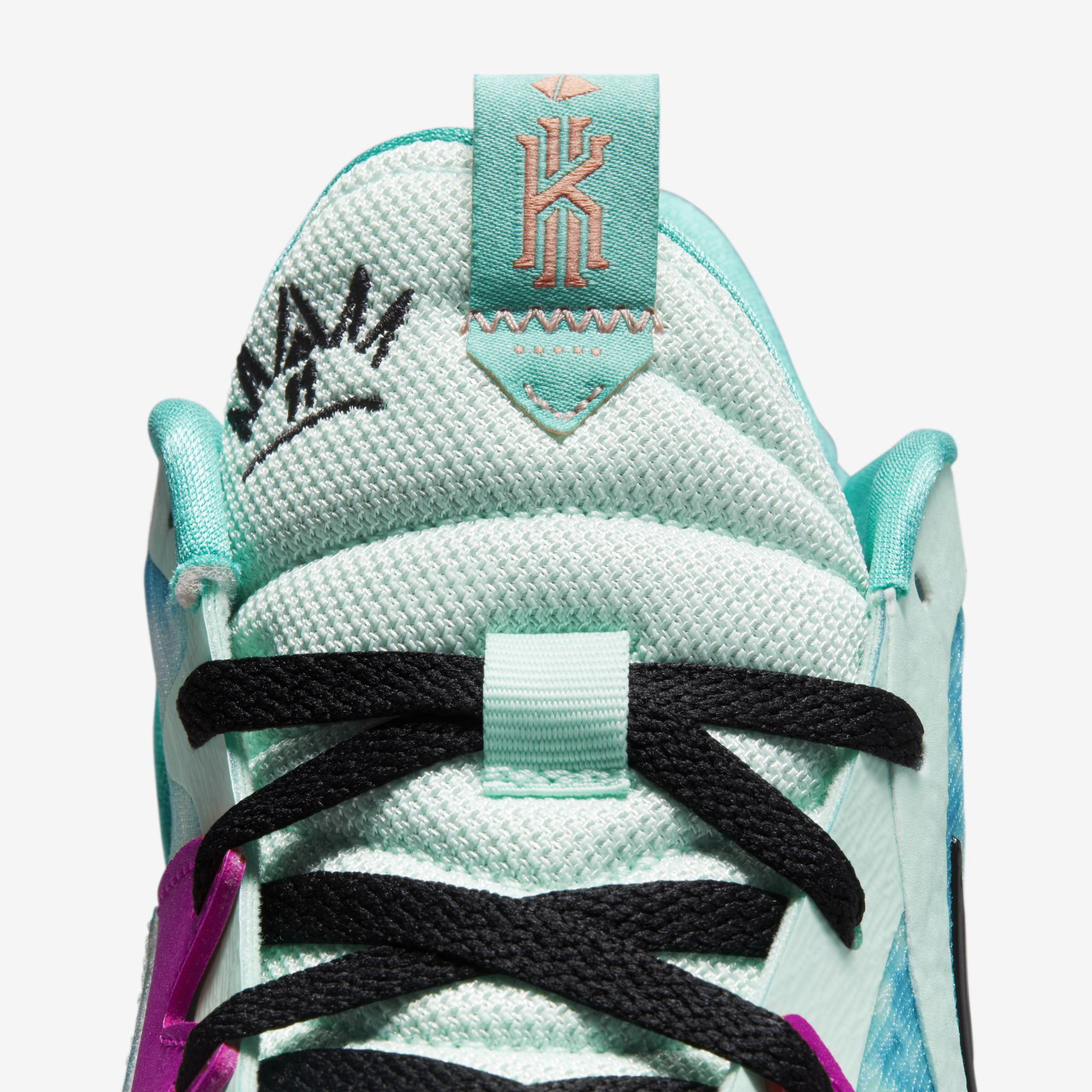 ëì´í¤ ì¹´ì´ë¦¬ ë¡ì° 5 ì»¤ë®¤ëí° DV2530-900 - ìíë¼ì´ì¦