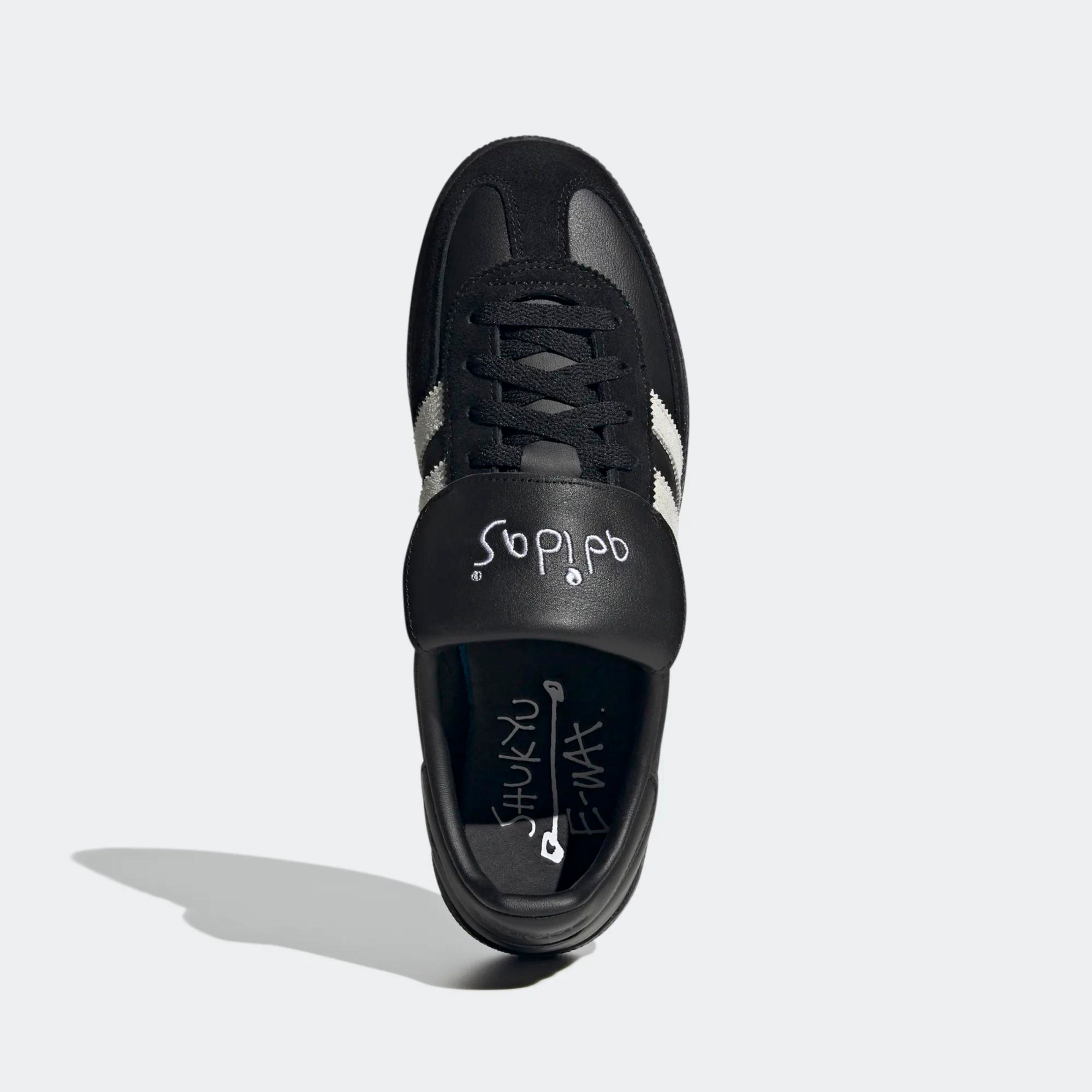ìëë¤ì¤ ì¤ë¦¬ì§ëì¤ í¸ëë³¼ ì¤íì§ì ì½ì´ ë¸ë í´ë¼ì°ë íì´í¸ HP6695 | ADIDAS ORIGINALS - ìíë¼ì´ì¦