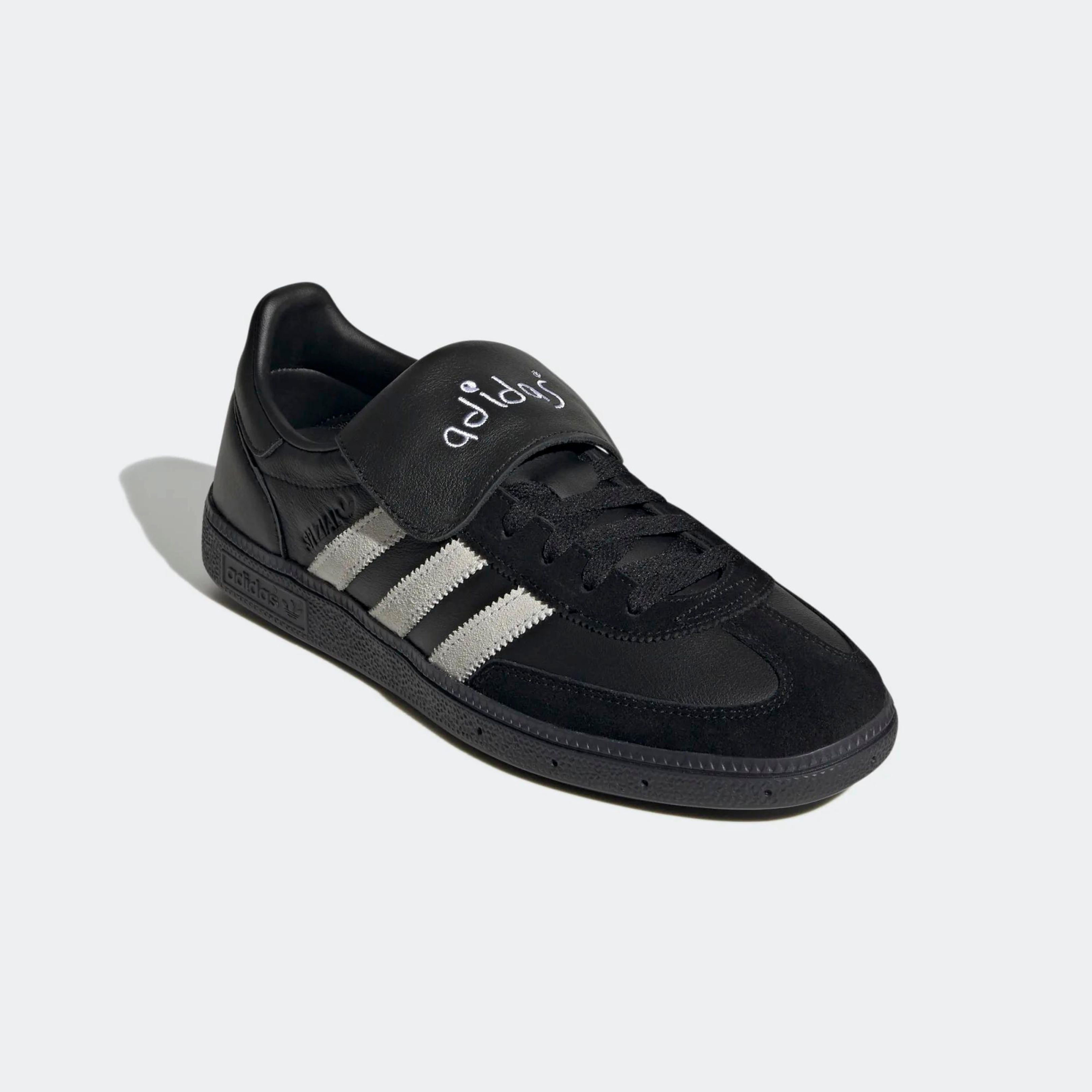 ìëë¤ì¤ ì¤ë¦¬ì§ëì¤ í¸ëë³¼ ì¤íì§ì ì½ì´ ë¸ë í´ë¼ì°ë íì´í¸ HP6695 | ADIDAS ORIGINALS - ìíë¼ì´ì¦